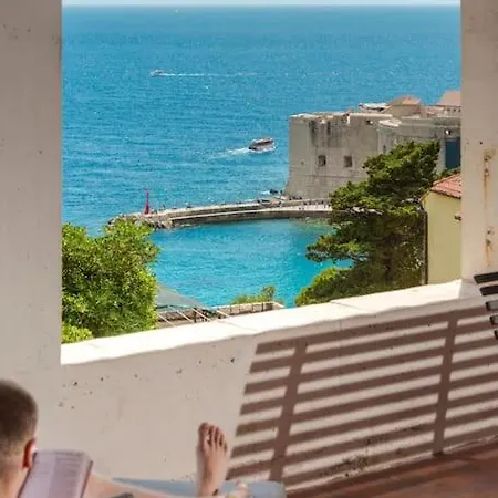 Atelier Ντουμπρόβνικ